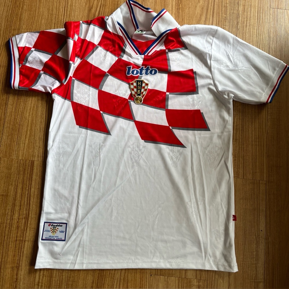 Lotto Red and White Croatian Soccer/ Football Jersey, Size Large